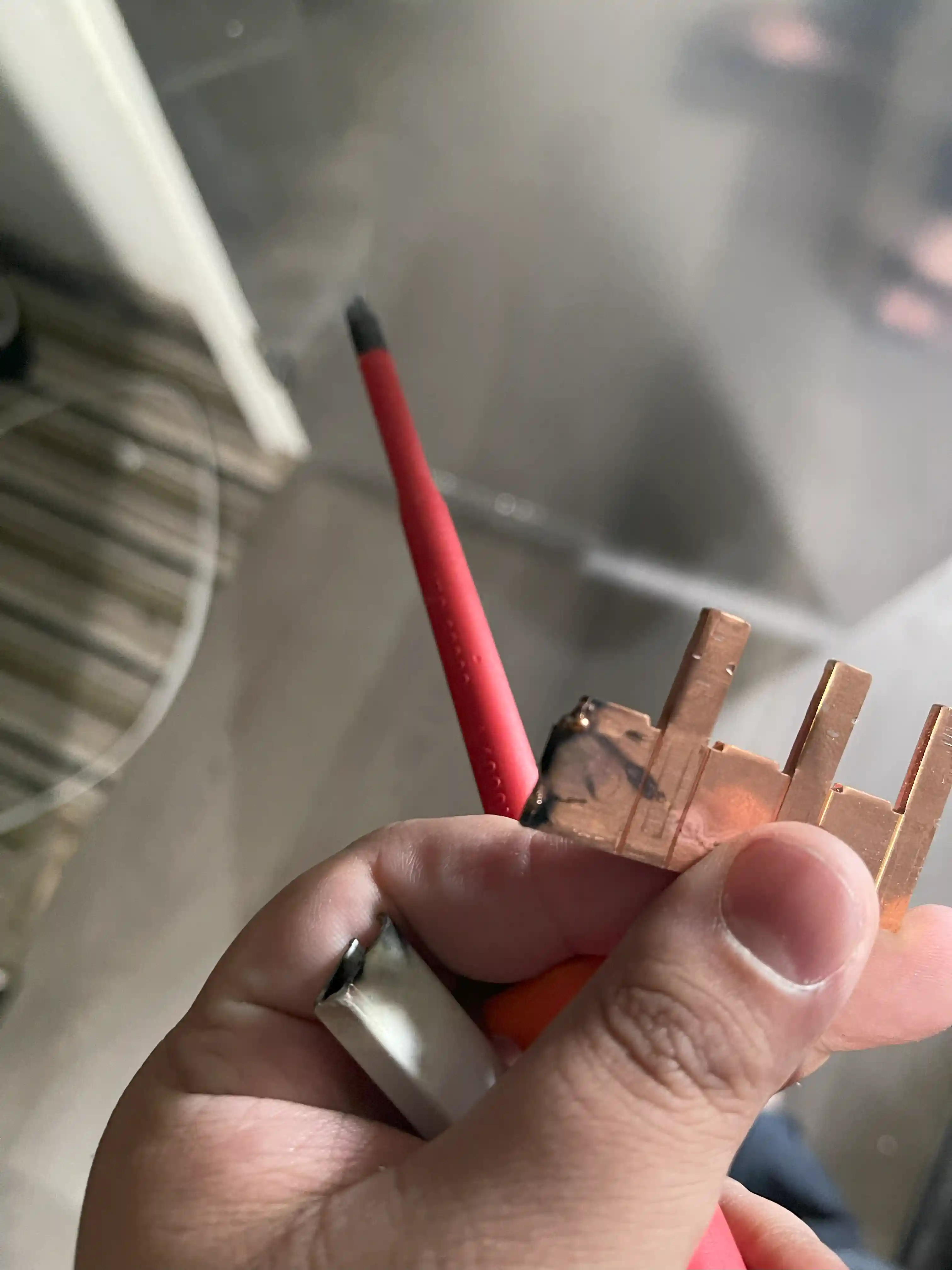 24 Hours Emergency Electrician near Teddington